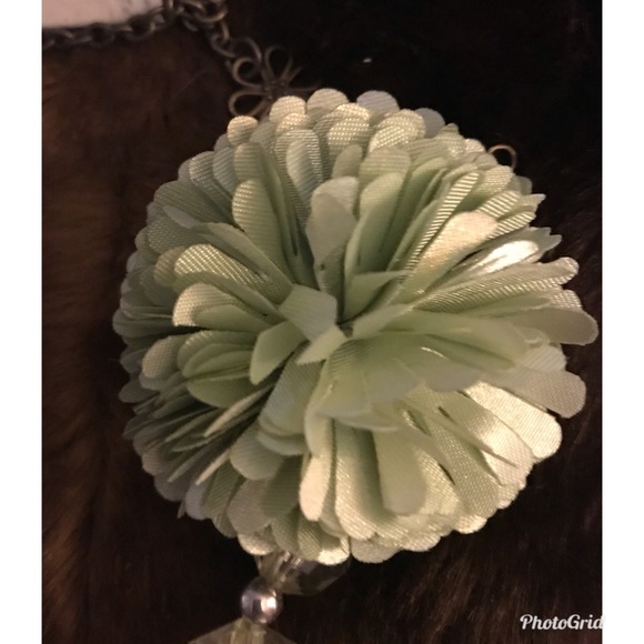 NEW KELLY RAE ROBERTS FLOWER&BUTTERFLY NECKLACE - Picture 6 of 8